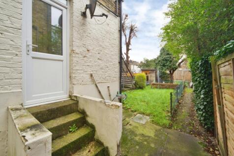 1 bed, 1 bath Flat in London - Photo 14