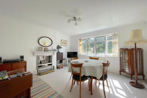 Dining Room (1)