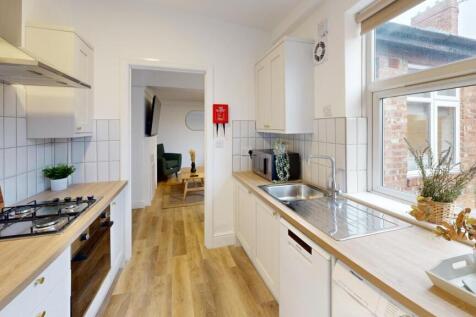 405 Chillingham Road NE6 5QU photo 4