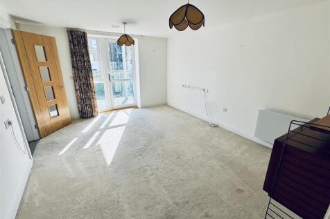 For Sale by Aspire Residential | Heene Road