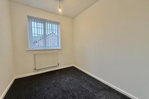 Bluebell Crescent, Wednesfield, WV11 photo 5