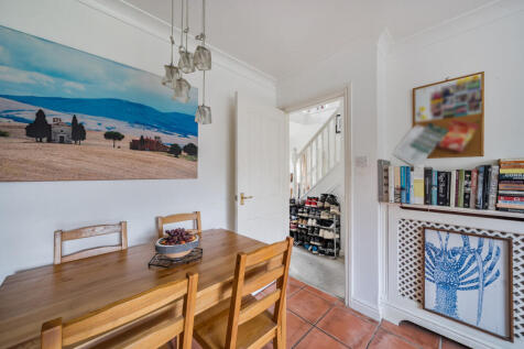 1385028-7-69282f2...