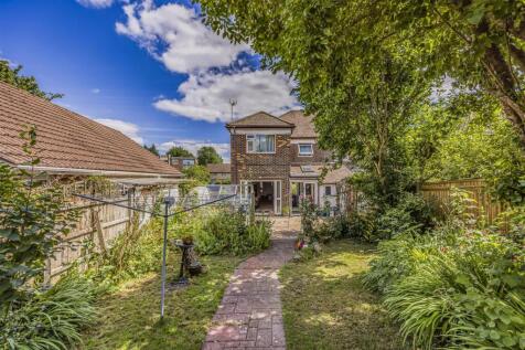 40 Stakes Hill Road, Waterlooville-PorticoMarketin