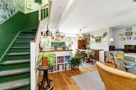 Living/ Dining