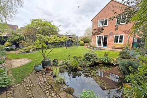 Click to visit Rightmove listing