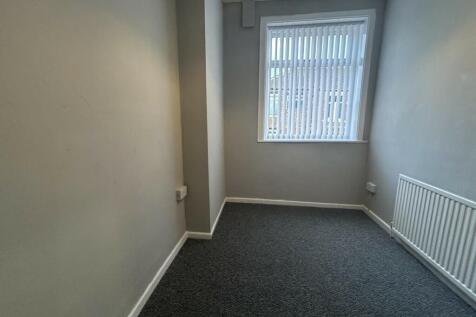 Norman Street, M24 photo 5