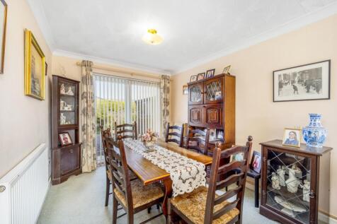 42 Cobgate Close (Whaplode)-19