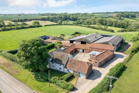 Lodge Farm House PH-14.jpg