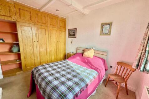 PHOTO-2025-05-26-22-38-19 (24).jpg