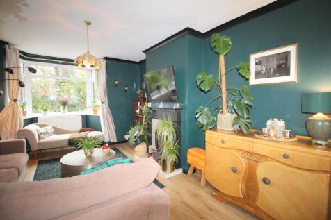 Open Plan Lounge/Dining Kitchen