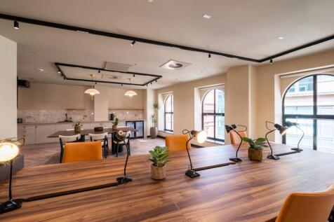 Clarence House  3rd Floor  12.jpg