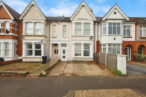Click to visit Rightmove listing