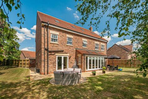 5 Sycamore Close -24.jpg