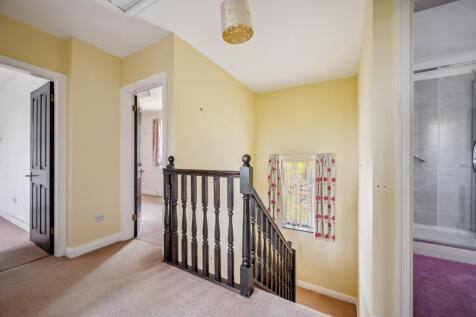 First floor landing.jpg