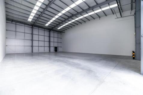 Trade Counter to rent Image 3