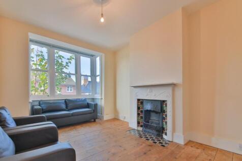 Living Room.jpg