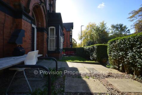 Grosvenor Road, Hyde Park, Leeds, LS6 photo 5