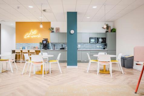 Serviced Office to rent Image 8