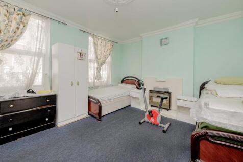 135 churchfield rd3061.jpg