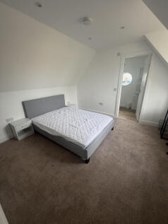 room 4 (3)