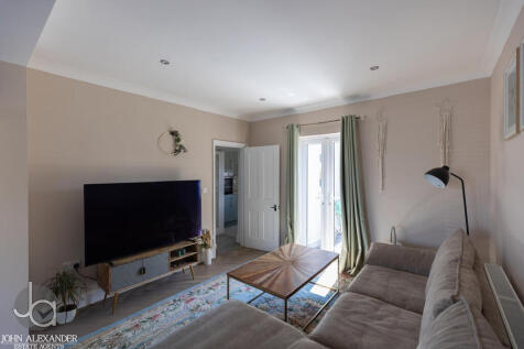 Photo 28-10-2025,...