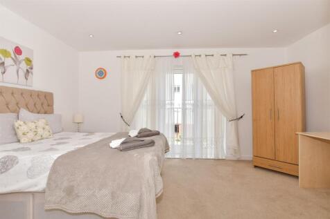 Lounge Used As Bedroom