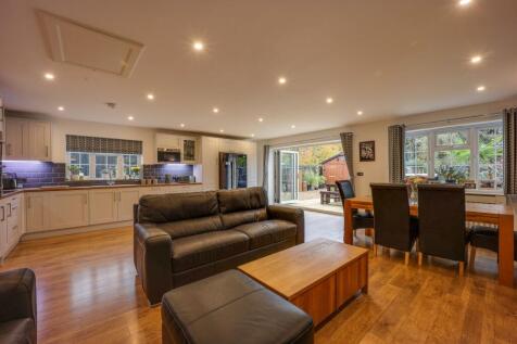 Kitchen/Diner/Lounge