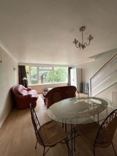 Vernon Close, Leamington Spa photo 4