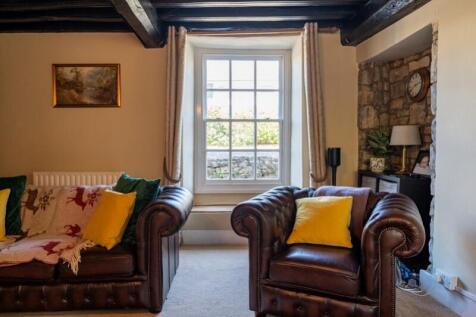 Plaisted-House-28_96b4-cc76-ae13-92b6-3f96-1739-b2