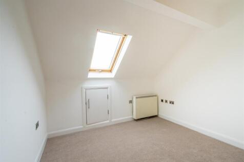 crossley court (1 of 5).jpg
