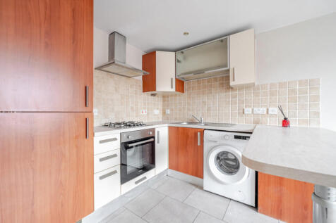 1385900-21-692828...