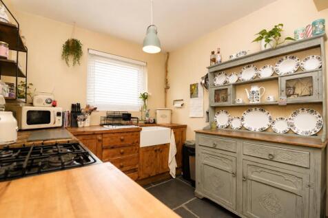 Kitchen.jpg