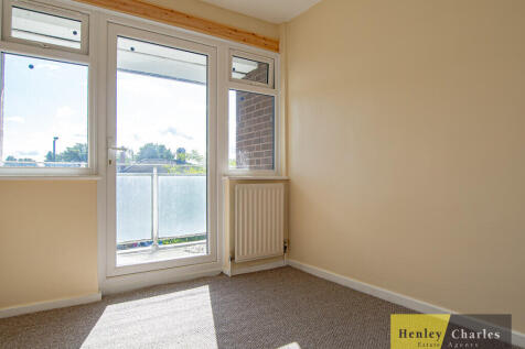 Holden Close, Erdington, Birmingham photo 4