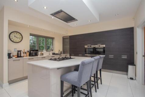 Kitchen/Dining/Family Room