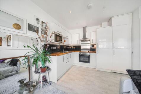 Reception/Kitchen