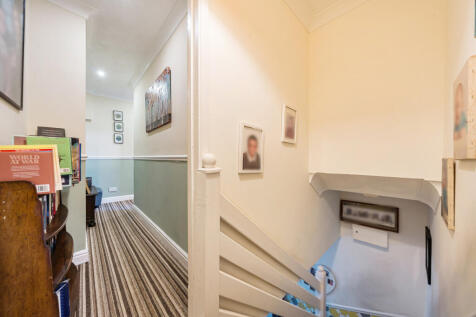 1375239-8-690cd101d933a