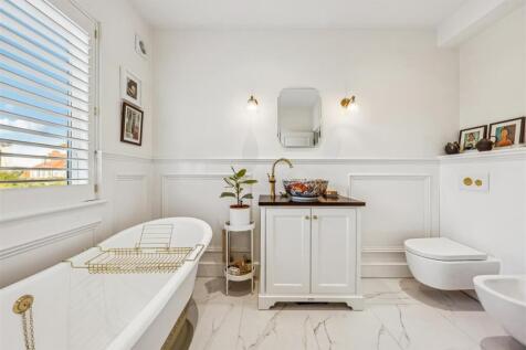 Lawford Road, W4 - FOR SALE