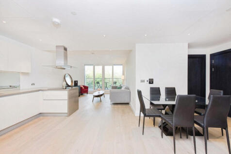 Reception/Kitchen