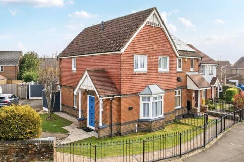 Folkestone, CT18 - property photo