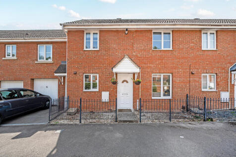 Swindon, SN25 - property photo