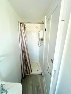 Tatton Road, Sale, M33 photo 4