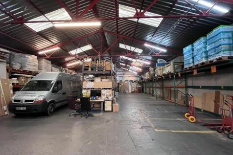 Distribution Warehouse to rent Image 6