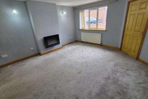Clarkes Croft, Wombwell photo 3