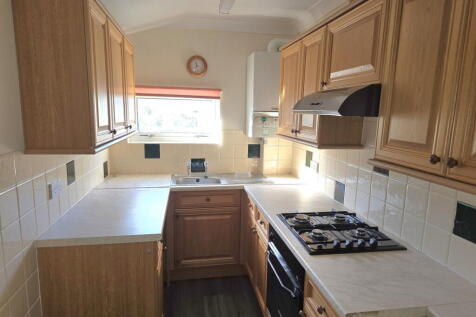 Surbiton Grove, Ryde, PO33 1EB photo 3