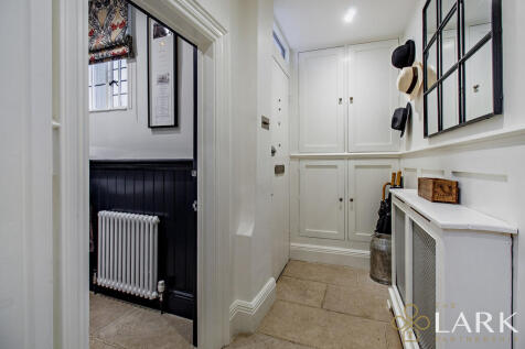 8669044-interiorW...