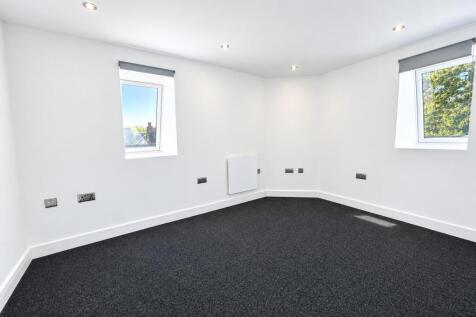 Crofton bedroom 2