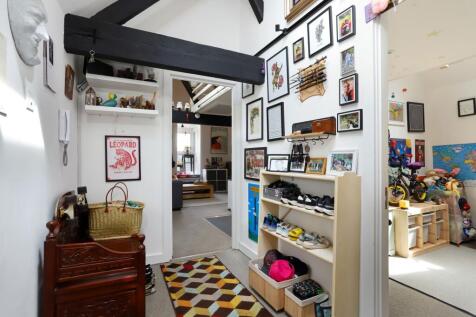 Property Image 11