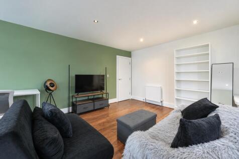 Morden Road, London, SW19 photo 4
