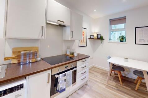 Flat 3, Armyn House, Bar Road TR11 4NN photo 3