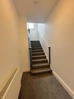 Stairs (q)